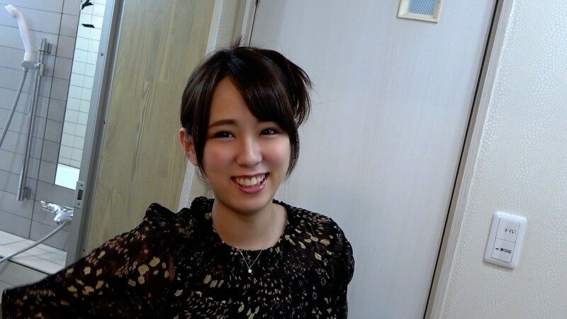 PS-116 – New B-Class Amateur's First Shoot 116 "I'm sorry for you." Honami, 29 years old, a housewife who has been married for 3 years, is the center of attention on the street! – Big breasts H cup If you don't look at it, I'