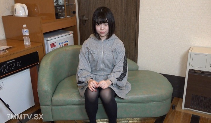 [UNCENSORED-LEAK] MIUM-1136 "Newcomer: She's good at pretending to be serious, but in reality she's the type of new graduate who is easily swayed. If they find out that she's not thinking about anything, all the men in the company will