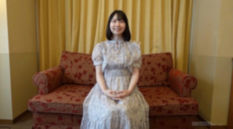 FC2-PPV-4703659 Huge labia! Slender, fair-skinned, exquisitely slim body! Her legs are so thin! Newcomer GQuuuuuuX! Masturbation with Nyaan